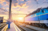 Поїзди з Києва курсують із перебоями: відновлено напругу на одному з напрямків