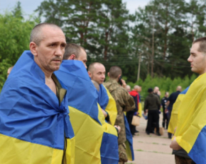 Бійці Маріуполя та зниклі безвісти: Україна провела новий обмін полоненими