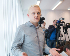 Суд в очередной раз не разрешил детективу НАБУ закрыть дело об организации командировок Шабунина в НАПК - ветеран