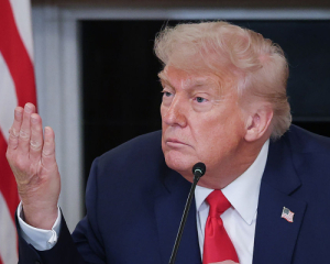 The New York Post призвала Трампа возобновить военную помощь Украине