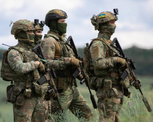 В Україні знову подовжать воєнний стан і мобілізацію