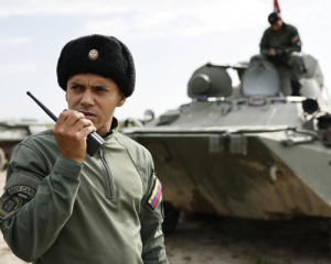 Російських військових систематично обкрадає командування