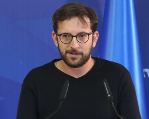 Скандал в Израиле: советнику Нетаньяху предъявили обвинение