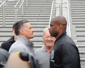 Усик и Дюбуа провели дуэль взглядов перед поединком на Уэмбли