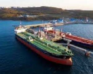 Порты РФ заблокированы для иностранных судов: отгрузка нефти прекратилась