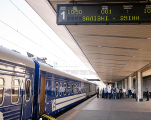 УЗ пояснила, чому не вистачає місць у потягах