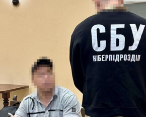 Продавець дитячих візочків коригував масовані ракетно-бомбові удари РФ