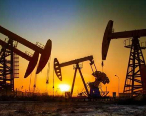 Нефтяной шантаж не сработает: почему Трамп не введет пошлины против покупателей российской нефти
