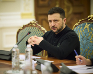 Зеленський підписав закон про компенсації родинам загиблих у полоні
