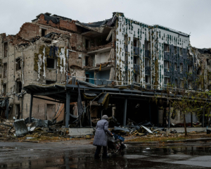 Росіяни просуваються до Покровська, намагаючись перерізати лінії постачання