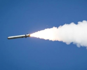 Росія офіційно відмовилась від мораторію на ракети середньої дальності