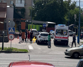 В Черкассах неизвестный устроил стрельбу в McDonald's