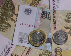 Центробанк прогнозує нульове зростання економіки РФ до кінця року
