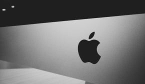 Apple звинувачують у незаконному використанні технологій для запуску Apple Pay