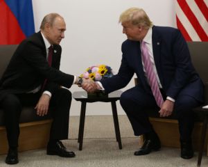 США и РФ обсуждают соглашение о прекращении войны в Украине - Bloomberg