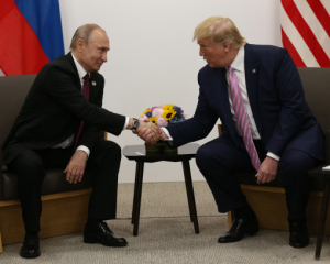 Трамп назвал место встречи с Путиным