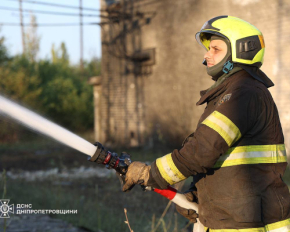 Окупанти знищили вокзал на Дніпропетровщині: зупинено рух поїздів