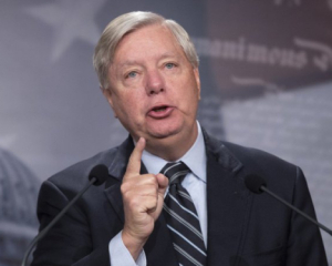 Китай пильно стежить за мирними ініціативами Трампа щодо війни в Україні - сенатор Грем