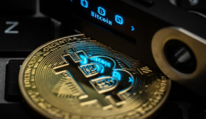 Криптовалюта рве вгору:  Bitcoin майже побив власний рекорд
