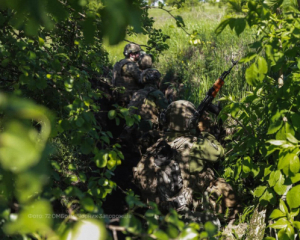 Окупанти намагаються прорвати лінію оборони і тиснуть на Покровському та Лиманському напрямках - Генштаб