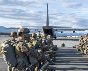 Військова база "Елмендорф-Річардсон": місце історичної зустрічі та центр сили на Алясці