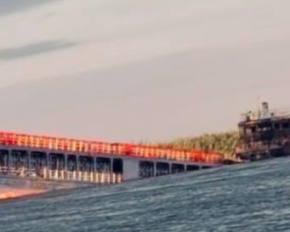 В ОП показали фото затопленого російського судна після удару ЗСУ