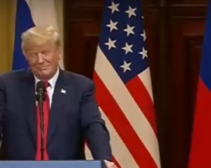 Трамп сообщил Зеленскому, что Путин стремится к всеобъемлющему соглашению о прекращении войны, а не перемирию - СМИ