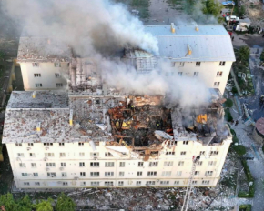 РФ показово і цинічно вбиває дітей, поки світ говорить про мир - Зеленський про удари РФ