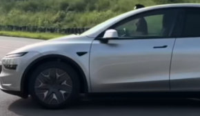 Tesla начала принимать заказы на Model Y L в Китае