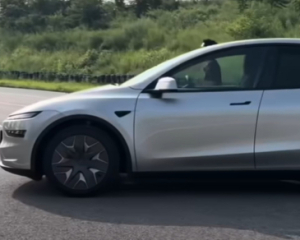 Tesla почала приймати замовлення на Model Y L в Китаї