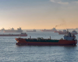 США застосували санкції проти "тіньового флоту" Ірану, що постачає нафту в Китай