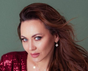 Анна Саліванчук пояснила, чому не спілкується з ексчоловіком-депутатом