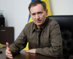 22-річні чоловіки можуть вільно виїжджати за кордон - нардеп Вениславський