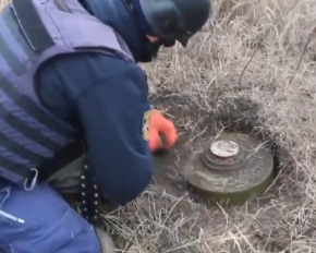 Небезпека мін в Україні: у ДСНС назвали алгоритм захисту дітей