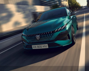 Peugeot представила рестайлінгові модифікації хетчбека та універсала 308