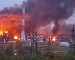 В Росії прогнозують дефіцит бензину після ударів по НПЗ