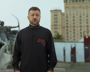 &quot;Збережемо молодь для України&quot;: Зеленський розповів, чому дозволив виїхати чоловікам віком 18-22 років