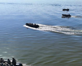 В ГУР показали ексклюзивні кадри операції спецпризначенців у Чорному морі