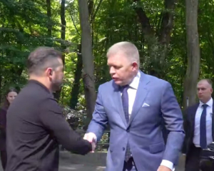 &quot;Є діалог&quot;: Зеленський зустрівся з Фіцо в Ужгороді
