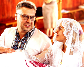 Продюсер Олександр Ягольник повінчався з коханою: фото з церемонії