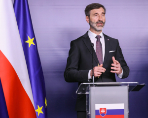 Хочу верить, что российские дроны летели не в Польшу, а в Украину – глава МИД Словакии
