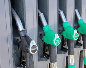 Назвали дизельні автобестселери місяця