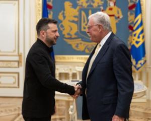 Зеленський порівняв Келлога з системою Patriot і запропонував йому громадянство