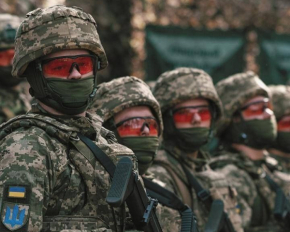 Дівчата вперше підписали "Контракт 18-24" та будуть операторами БПЛА