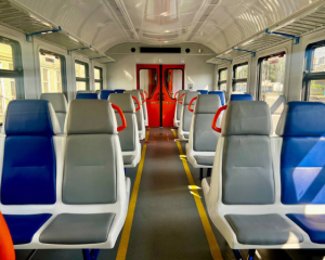 Пасажирські поїзди курсують об'їзними маршрутами через аварію на залізниці