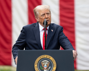 Трамп заявив, що Зеленський буде змушений підписати угоду з Росією