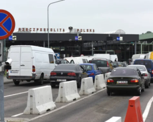 На границе с Польшей во Львовской области возникли очереди
