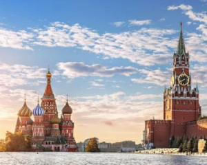Росія закручує податкові гайки: бізнес і банки платитимуть за війну