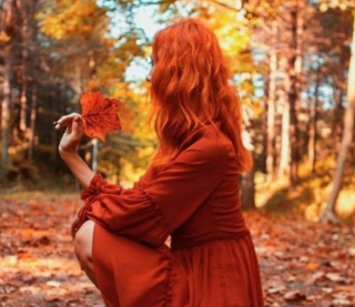 Какие платья носить этой осенью: пять модных фасонов