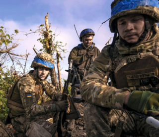 &quot;2000 метрів до Андріївки&quot; - це вже про те, як ті самі вчорашні цивільні беруть до рук зброю та звільняють свою землю&quot; - режисер Мстислав Чернов